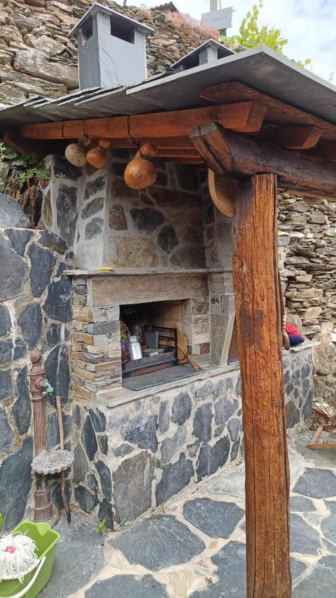 Casa Dos Avos 23 *
